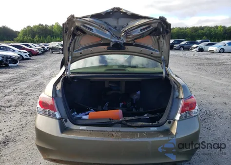 2010 Honda Accord Lx z USA, uszkodzony, nr VIN 1HGCP2F39AA007953